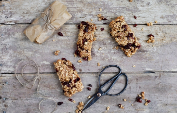 Homemade Cranberry Granola Bars