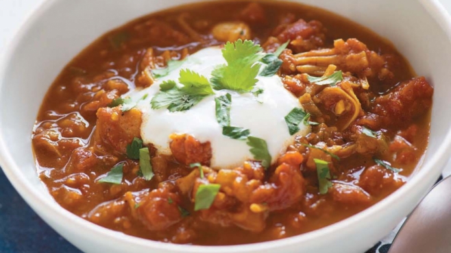 Indian-Spiced Pumpkin and Jackfruit Chili