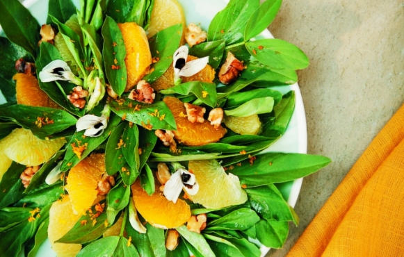 fave leaf salad recipe from Garden Betty's Linda Ly