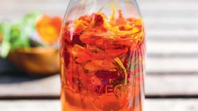 Peppery Nasturtium Vinegar